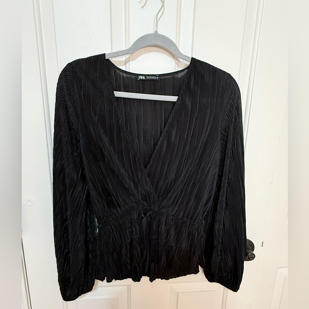 Zara Elegant Black Pleated Blouse